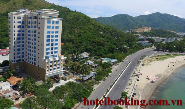 Khách sạn Tri Giao Nha Trang