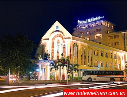 Khách sạn Huế Festival 